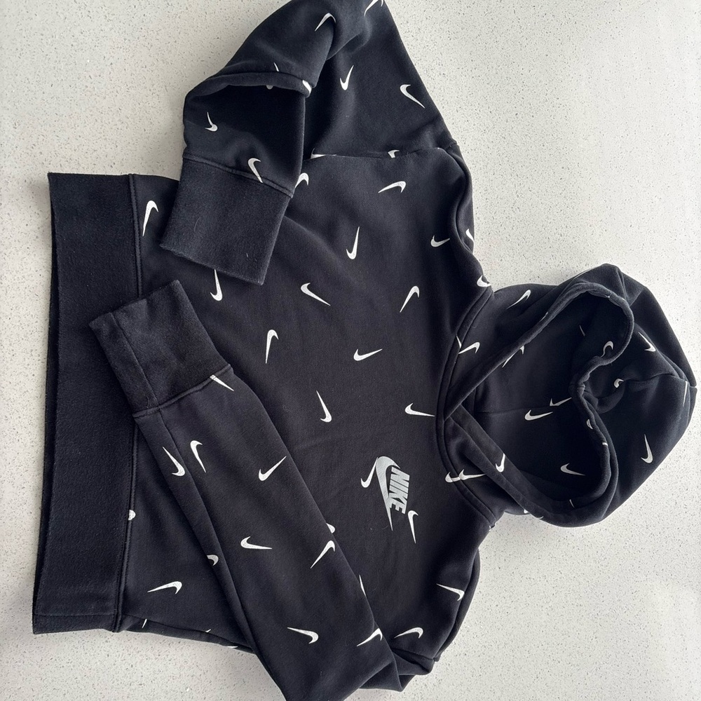 Nike girls size large Hoodie